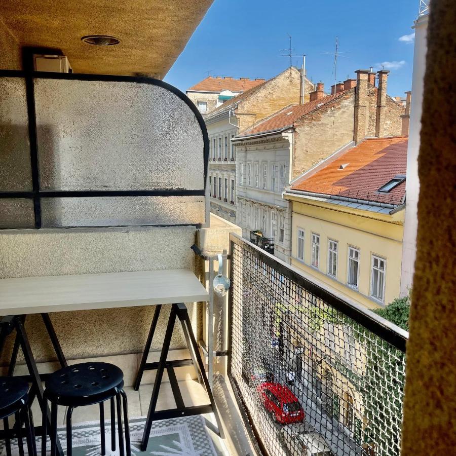 Elizabeth Bridge With Gellert-Hill View Apartment Budapest Luaran gambar